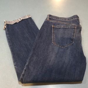 Old Navy Boyfriend straight jeans ankle cut!